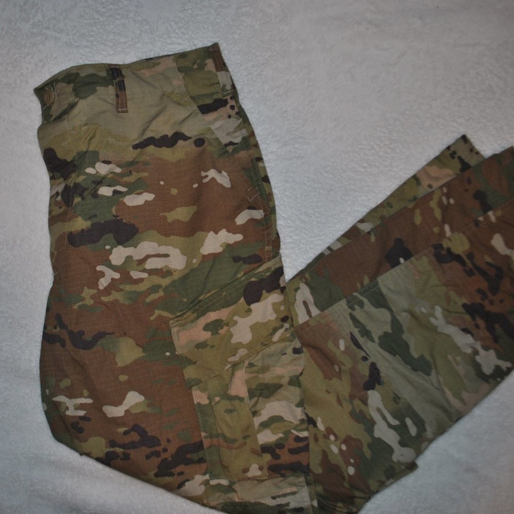 OCP Pants ACU Size LRG SHORT